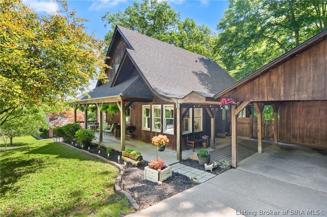 Property Photo:  17707 Carter Place  IN 47106 