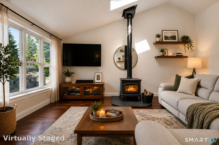 Property Photo: 5 Caddy Road CT 06851