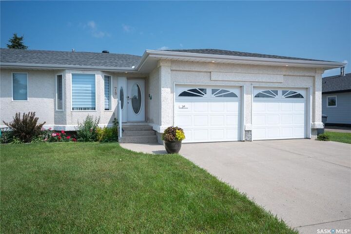 Property Photo: 78 Russell Drive 3 SK S3N 3W2