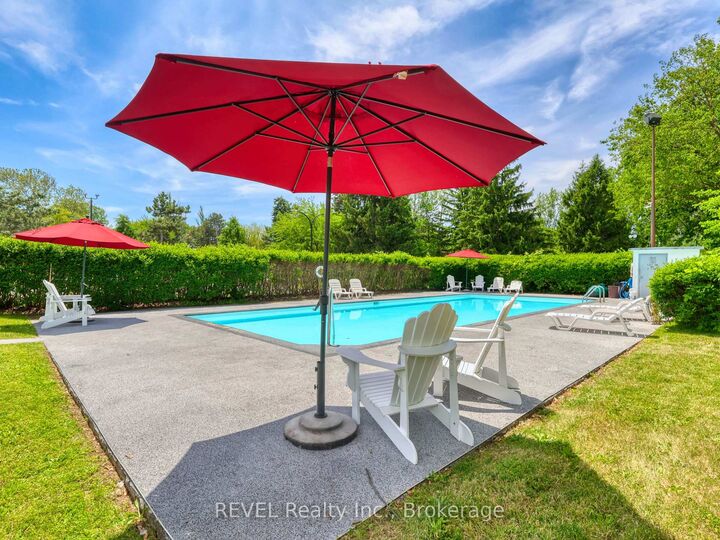 Property Photo: 359 Geneva Street 801 ON L2N 2G5