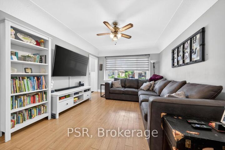Property Photo: 420 Upper Gage Avenue ON L8V 4H9