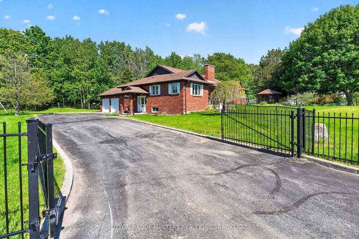 Property Photo:  911 School Road  ON K7L 4V1 
