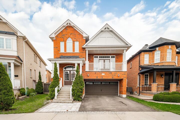 Property Photo:  43 Horsedreamer Lane  ON L4A 0G6 