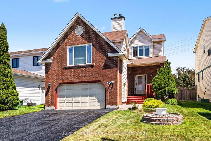 27 Bramblegrove Crescent — photo 1