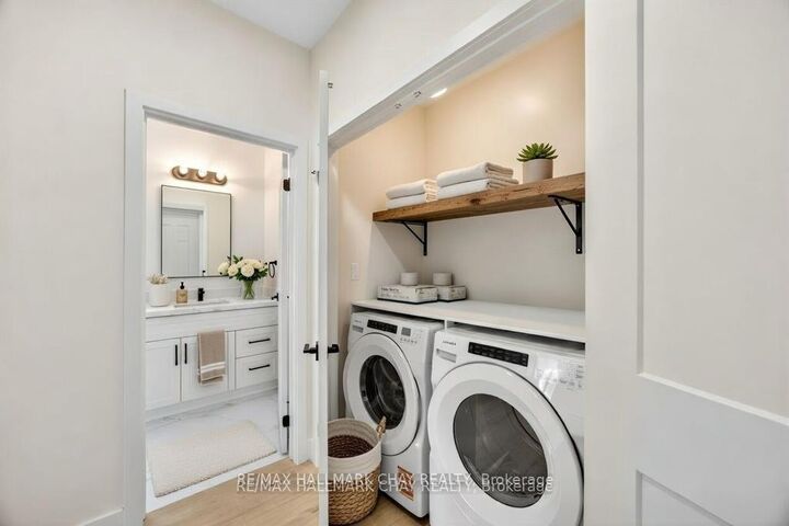 Property Photo: 26 Rose Avenue ON L3V 6B4