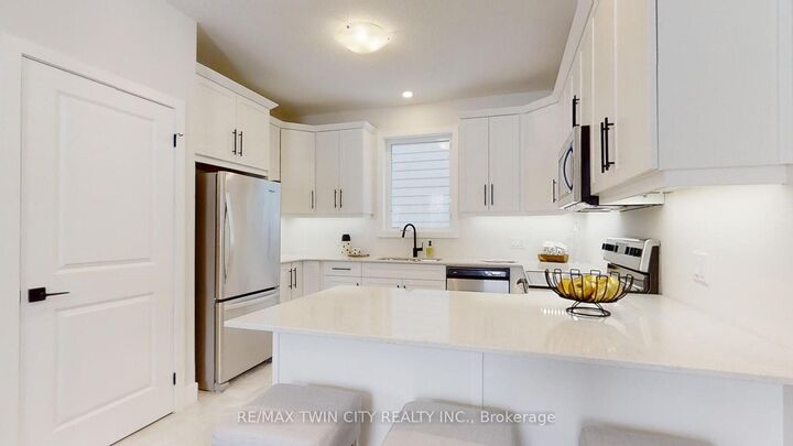Property Photo: 171 Julie Crescent ON N5X 3X4
