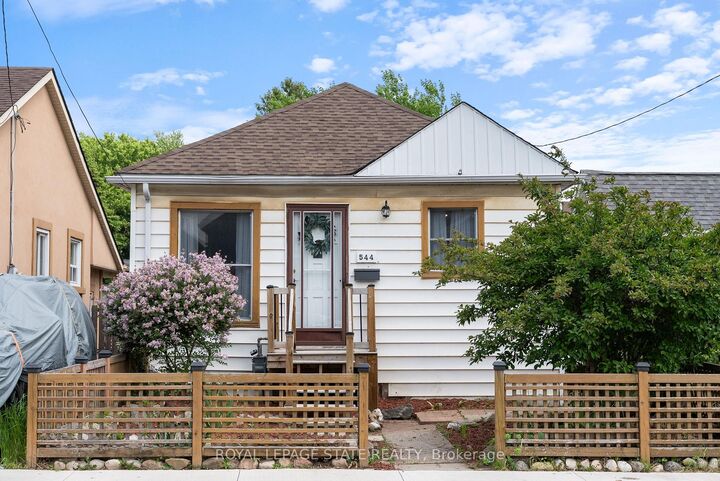 Property Photo: 544 Mary Street ON L8L 4X7