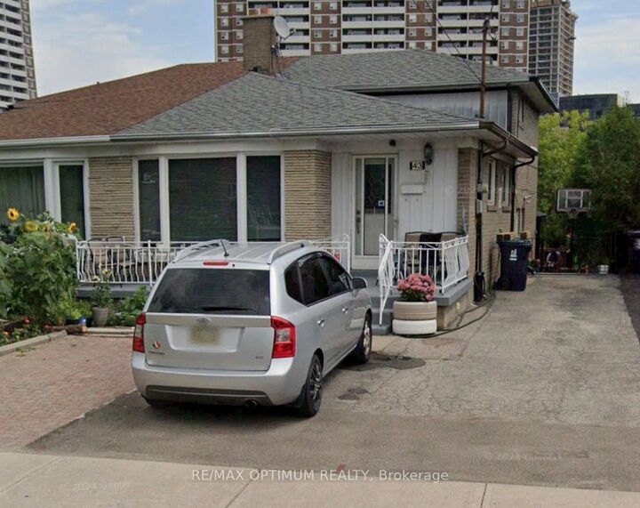 43 Lindylou Road — photo 1