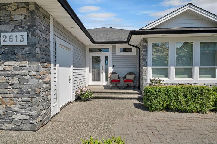 Property Photo: 2613 Sunderland Rd BC V9H 0C9