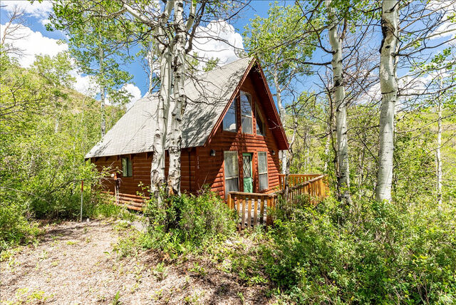 Property Photo:  10340 N Eagle Way 116  UT 84055 