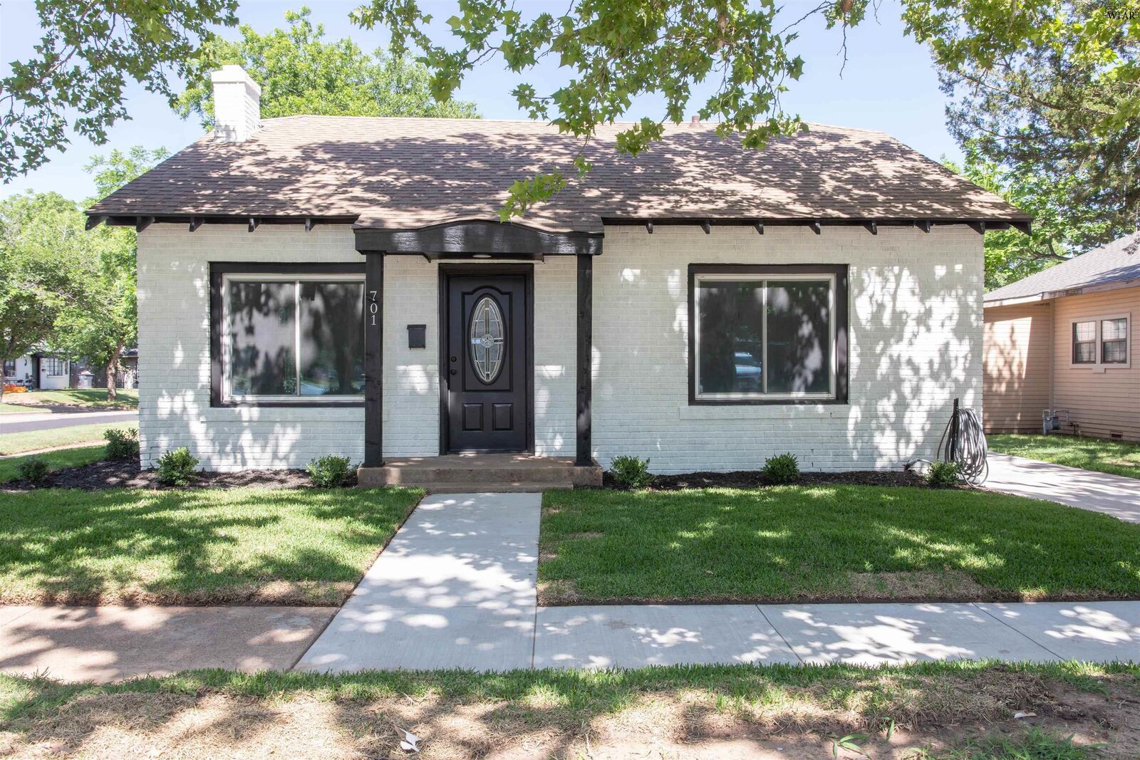 Property Photo:  701 Polk Street  TX 76309 
