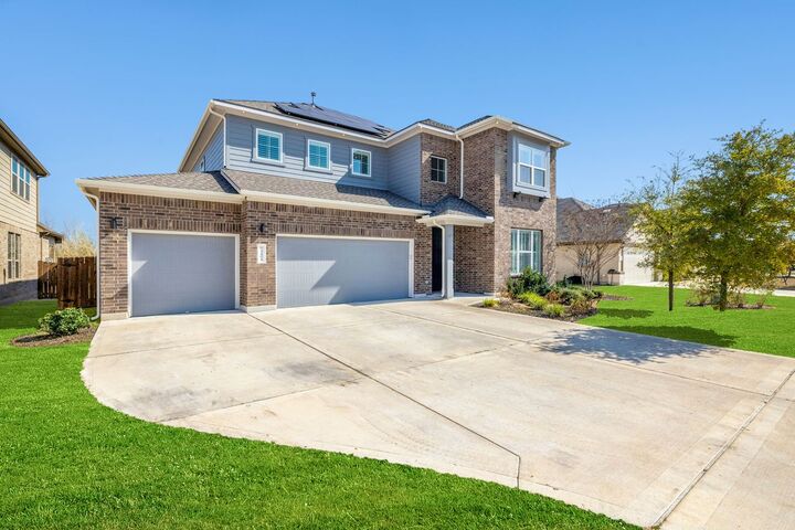 Property Photo: 5604 Anaheim Avenue TX 78660