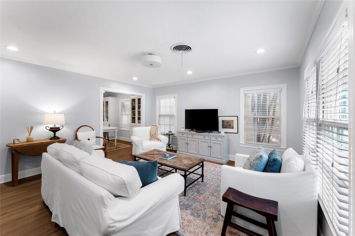 Property Photo: 1701 W 33rd Street TX 78703