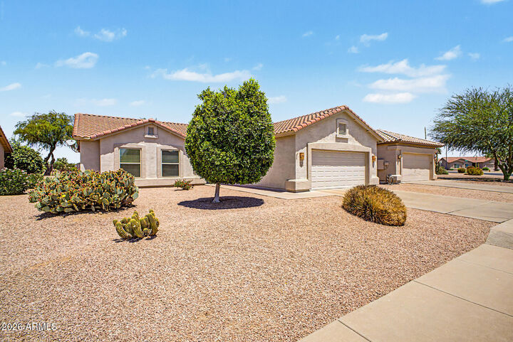 Property Photo: 6836 S Tamarron Way AZ 85249