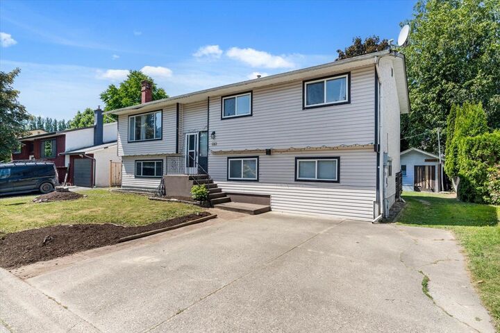 Property Photo: 6161 Dundee Place BC V2R 2H1