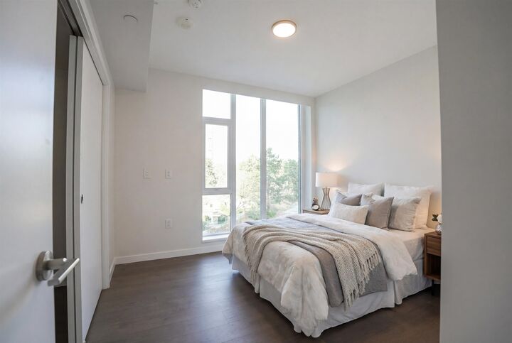 Property Photo: 7418 Paulson Street 909 BC V6P 0K2