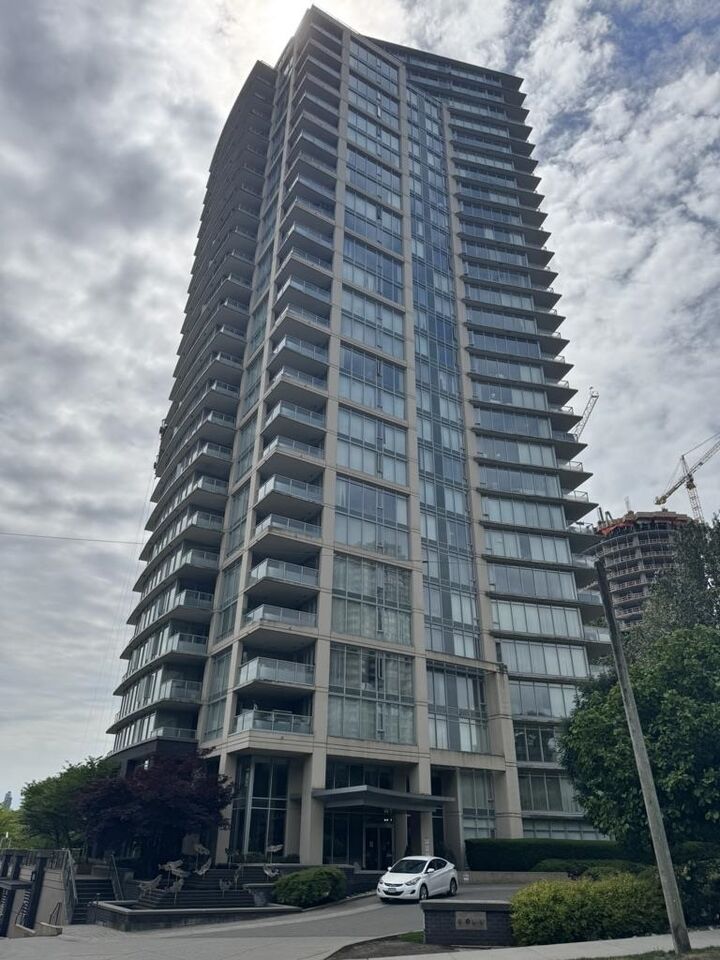 Property Photo: 2133 Douglas Road 2506 BC V5C 0E9
