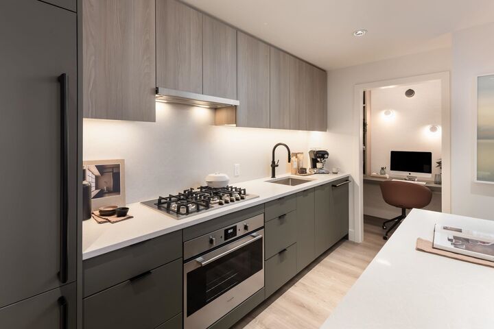 8633 River District Crossing 705 — photo 1