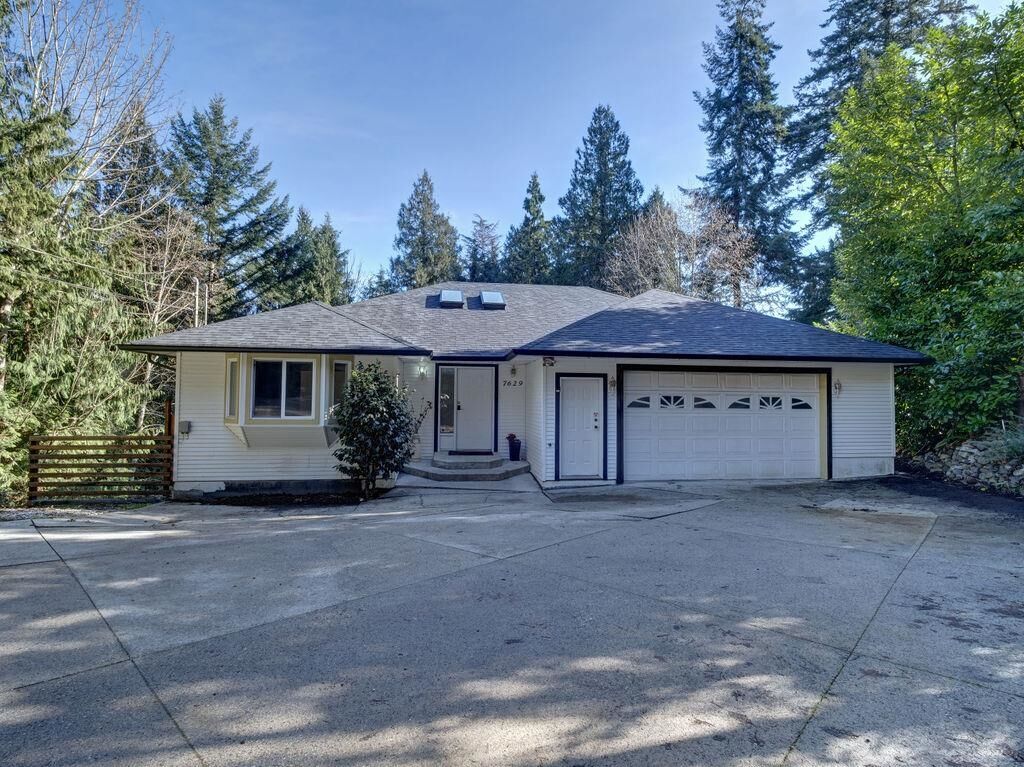 Property Photo: 7629 Redrooffs Road BC V7Z 1C4