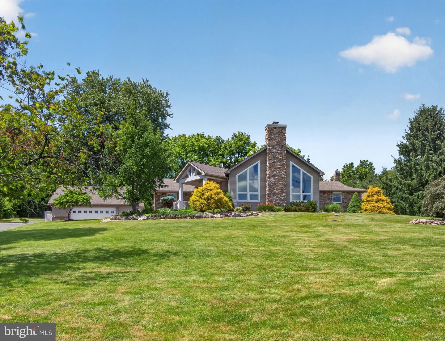 Property Photo:  4701 Main Rd W  PA 18049 