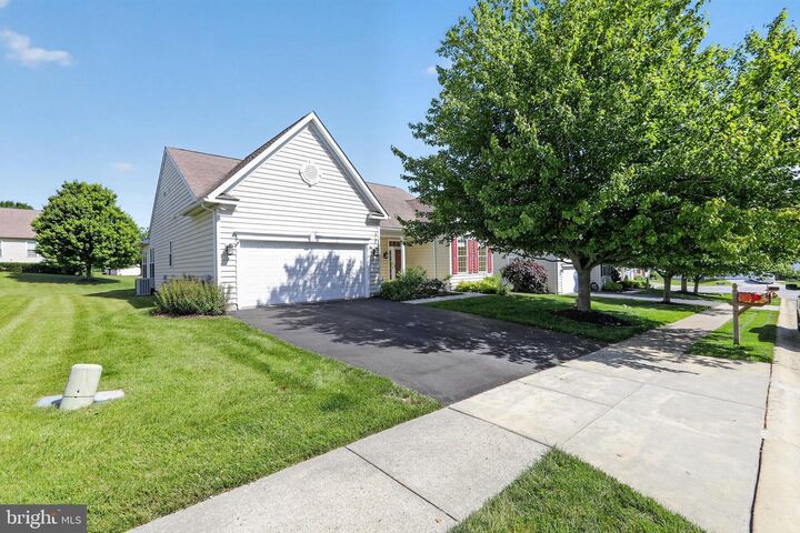 Property Photo: 307 Sawgrass Court PA 19344
