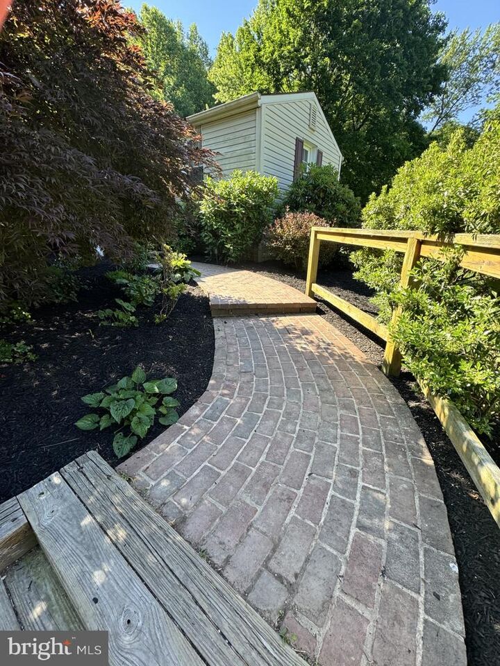 Property Photo:  324 Kreutz Creek Road  PA 17406 