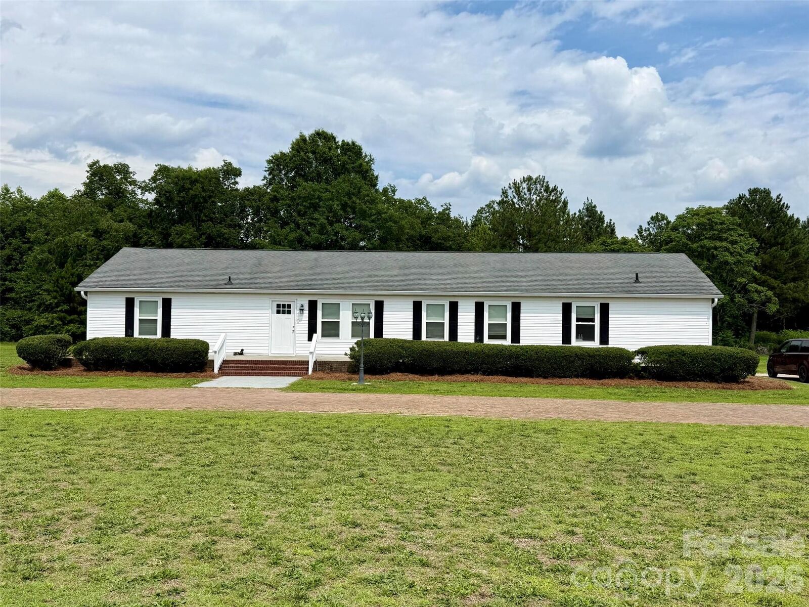 Property Photo: 288 Farris Road SC 29710