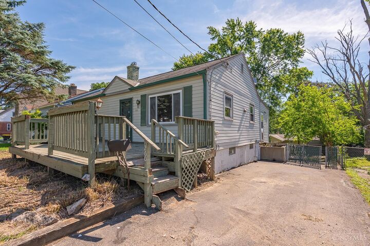 Property Photo: 7260 Osceola Drive OH 45243