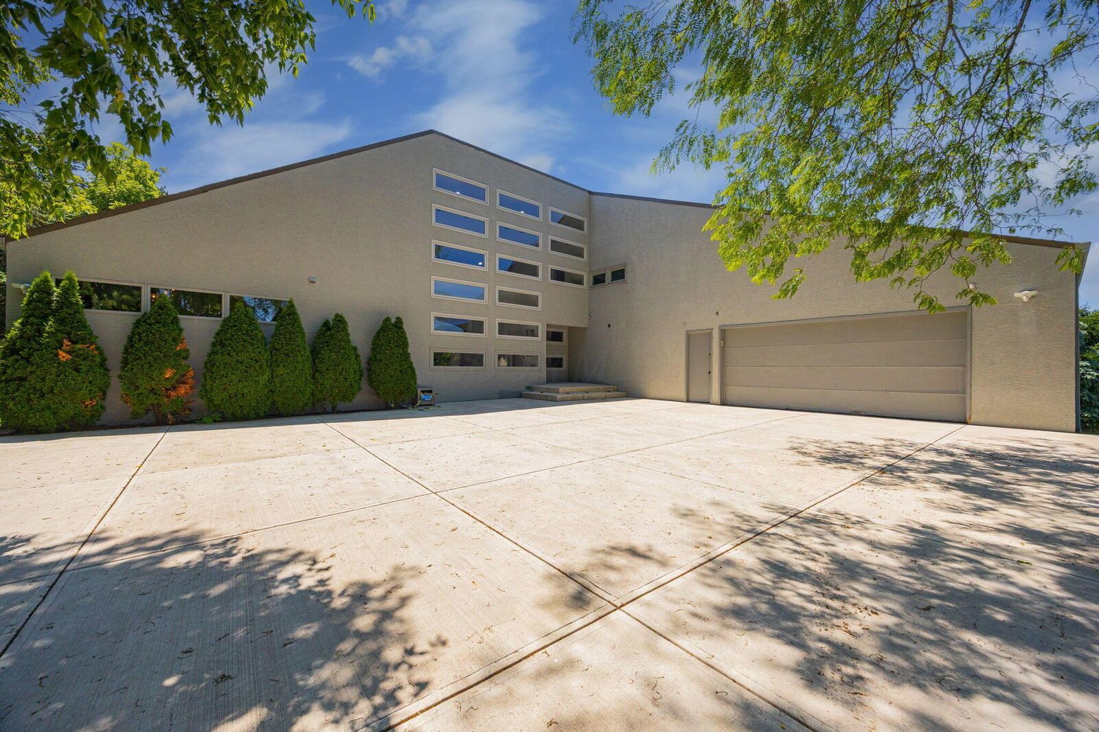 Property Photo:  8575 Torwoodlee Court  OH 43017 