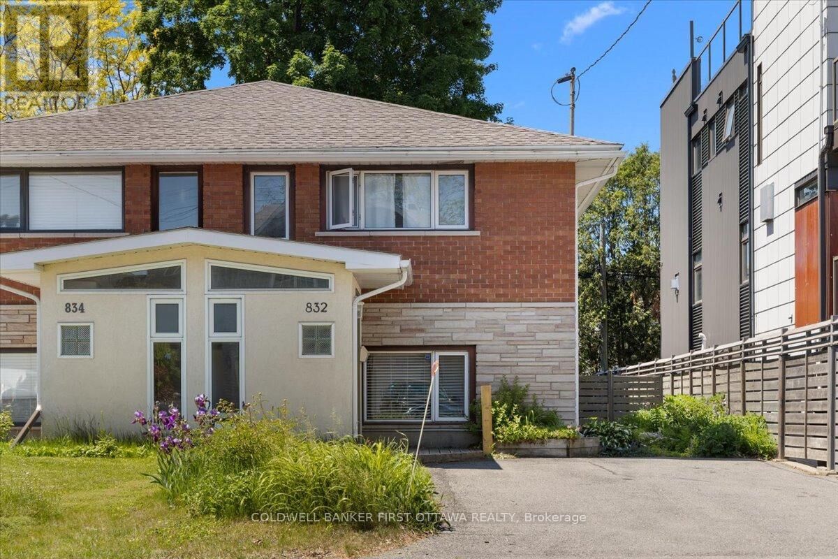 Photo de la propriété:  832 Ivanhoe Avenue  ON K2B 5S3 