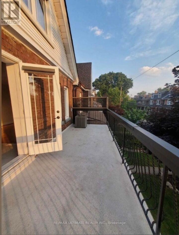 Property Photo:  331 St Clarens Avenue  ON M6H 3W2 