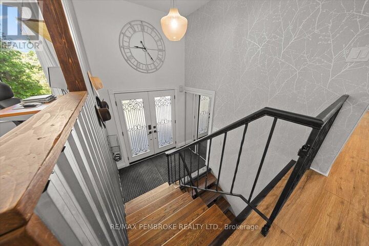 Property Photo:  2511 10 Line  ON K7C 0C4 