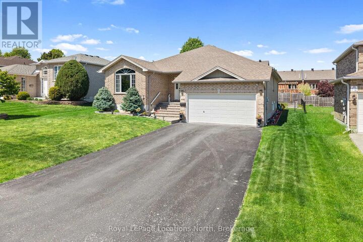 Property Photo: 478 Shewfelt Crescent ON L4N 5N8