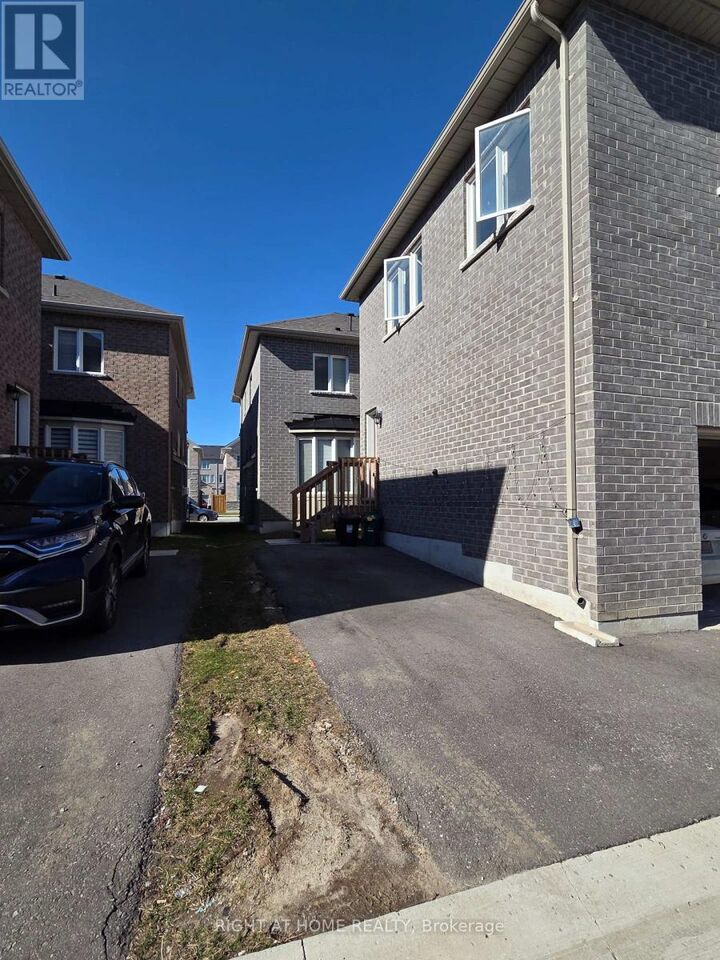 Property Photo:  9 Waterleaf Road  ON L6B 0Z3 