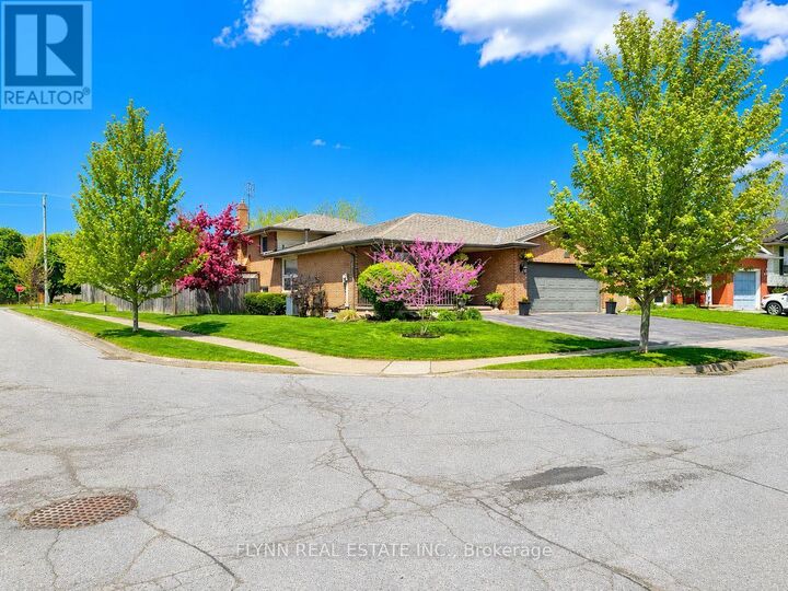 Property Photo: 7763 Swan Street ON L2H 2P7