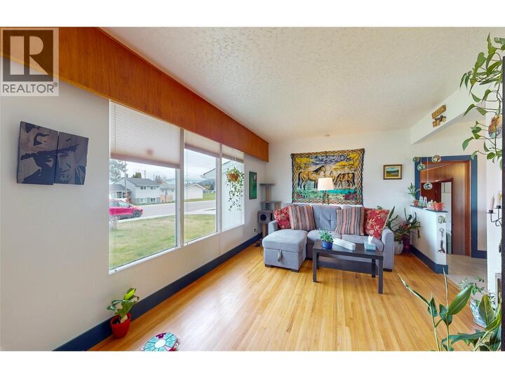 Property Photo:  317 8th  S Street  BC V1C 1P2 