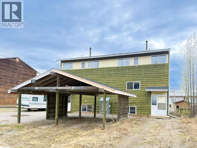 Photo de la propriété:  18-20 Harper Street  YT Y0B 1K0 