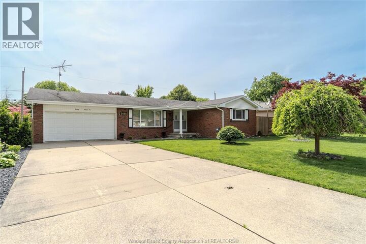 Property Photo:  2495 McKay  ON N9E 2P4 