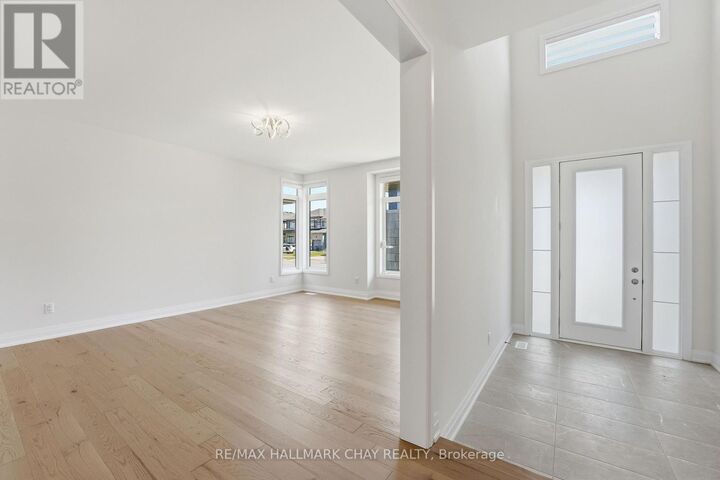 Property Photo:  25 Del Ray Crescent  ON L9Z 0N7 