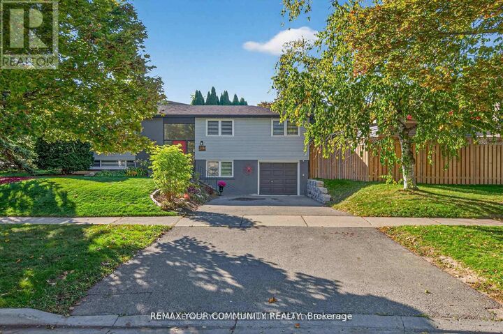 Property Photo:  105 Orchard Heights Boulevard  ON L4G 2Z8 
