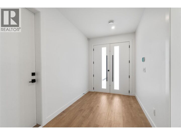 Property Photo: 6821 42 Street Northeast BC V0E 1K0