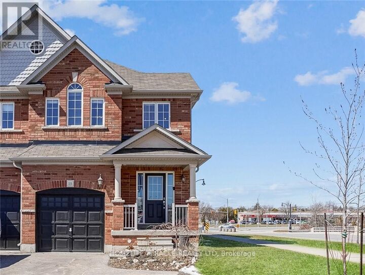 Property Photo:  15 McPhail Place  ON L8B 0R5 