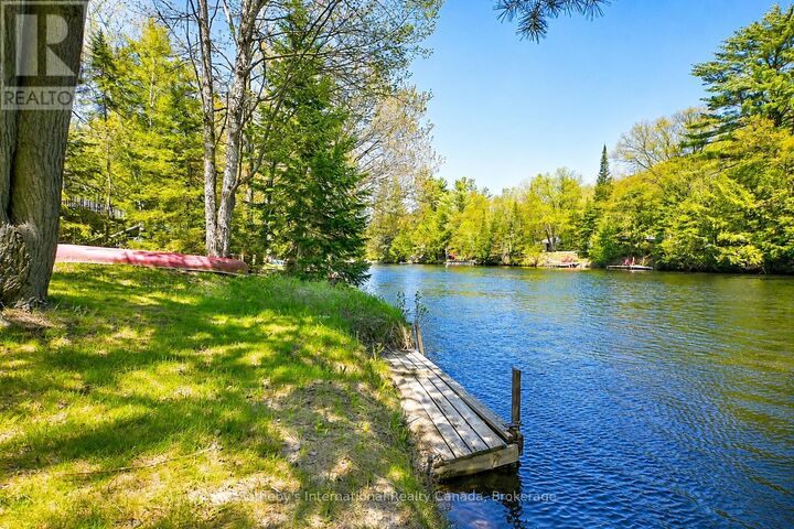 Property Photo:  1072 Holiday Park Drive  ON P1L 1W9 