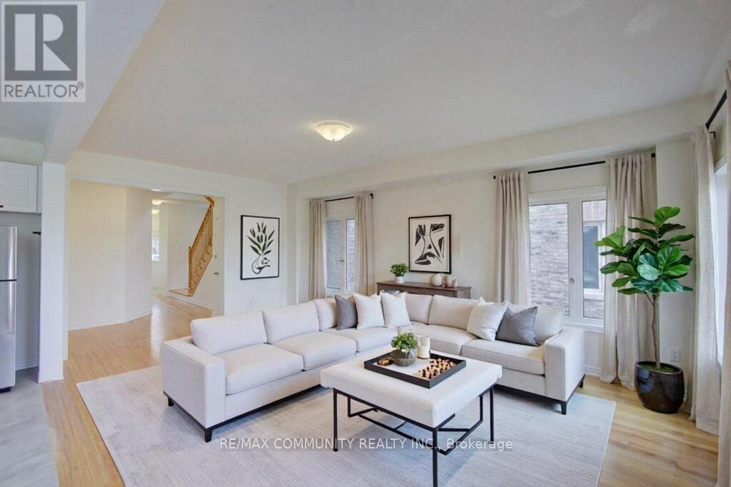 Property Photo:  299 Ridley Crescent  ON N0C 1B0 