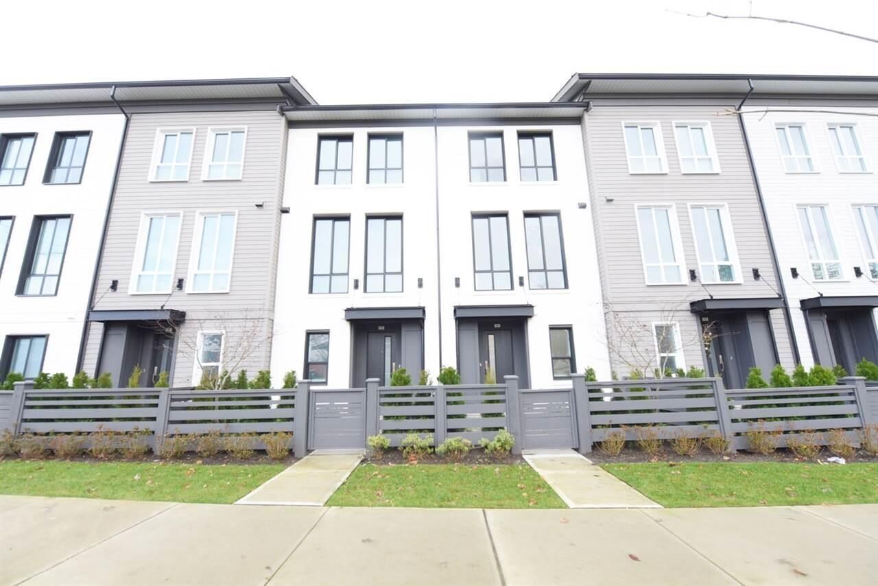 Property Photo:  15938 27 Avenue 14  BC V3Z 0T2 