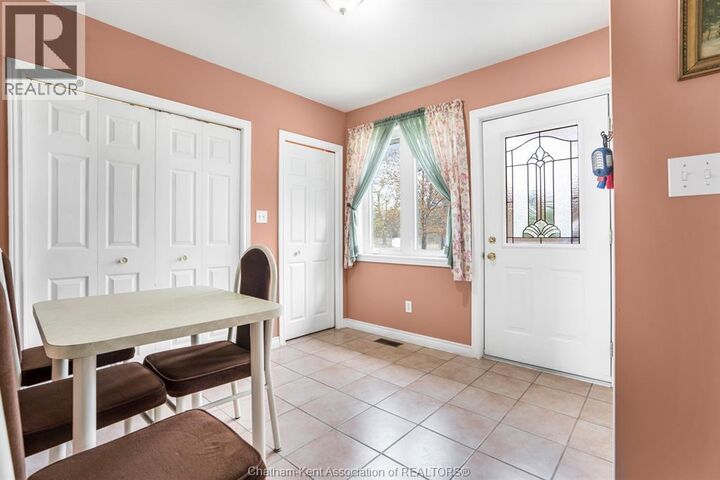 Property Photo:  17954 Lakeshore Road  ON N0P 1X0 