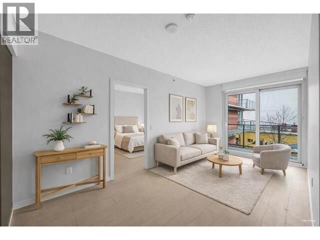 Property Photo:  180 East 2nd Avenue 31X  BC V5T 0K4 