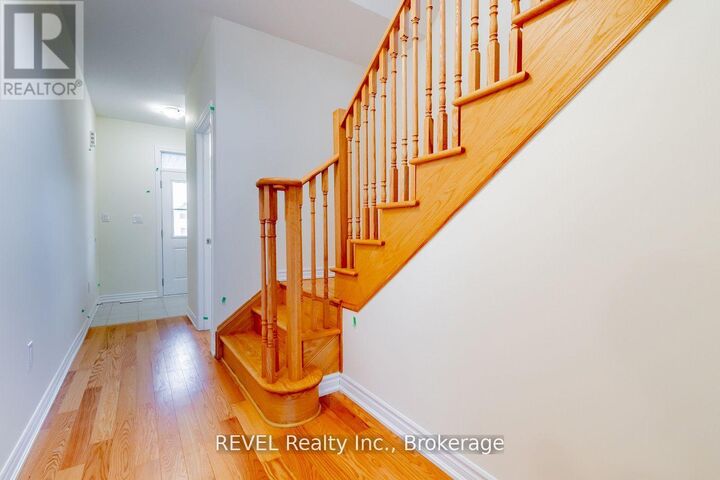 Property Photo:  20 Ever Sweet Way  ON L2V 0L1 