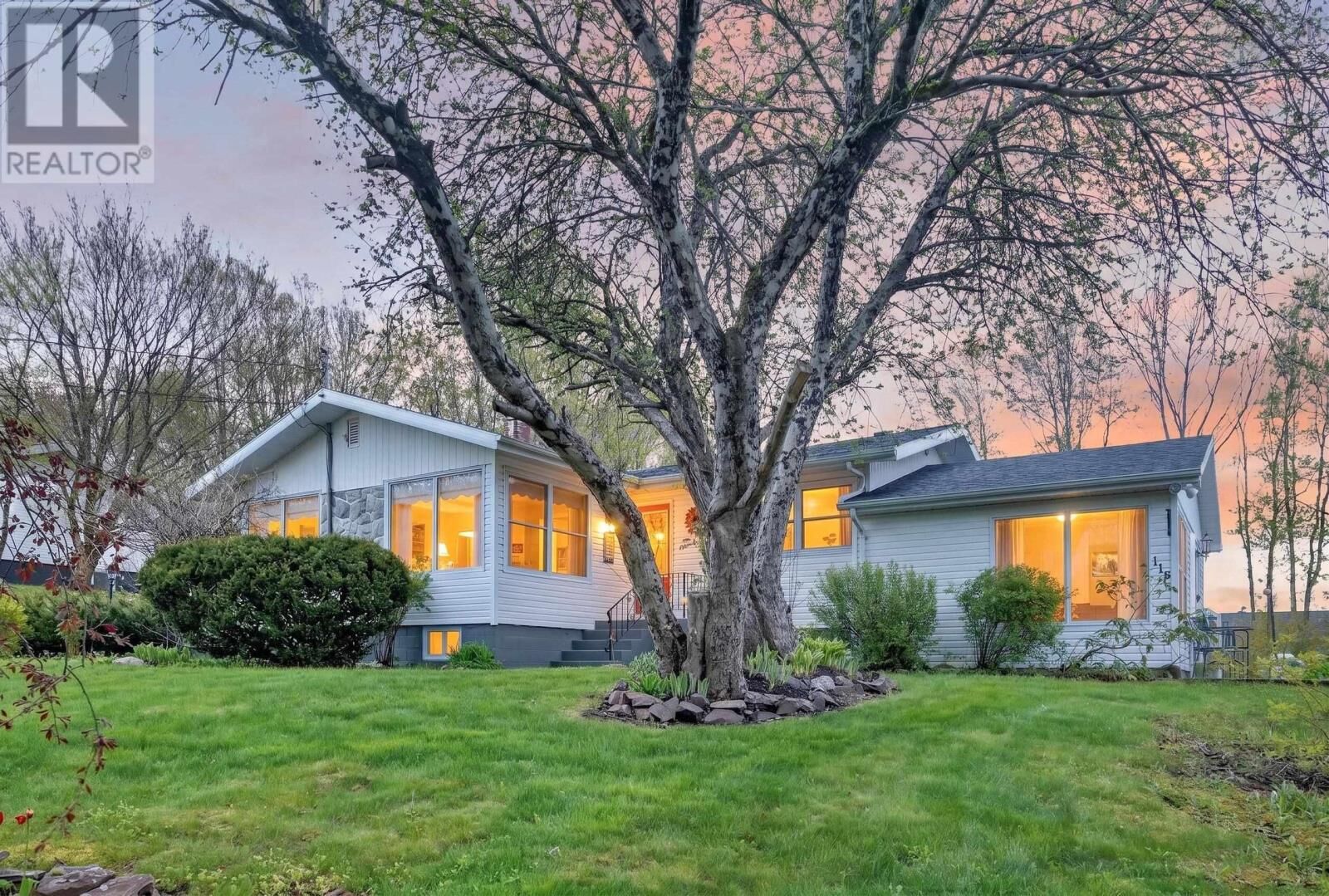 Property Photo:  118 Green Acres Drive  NS B1S 1K6 