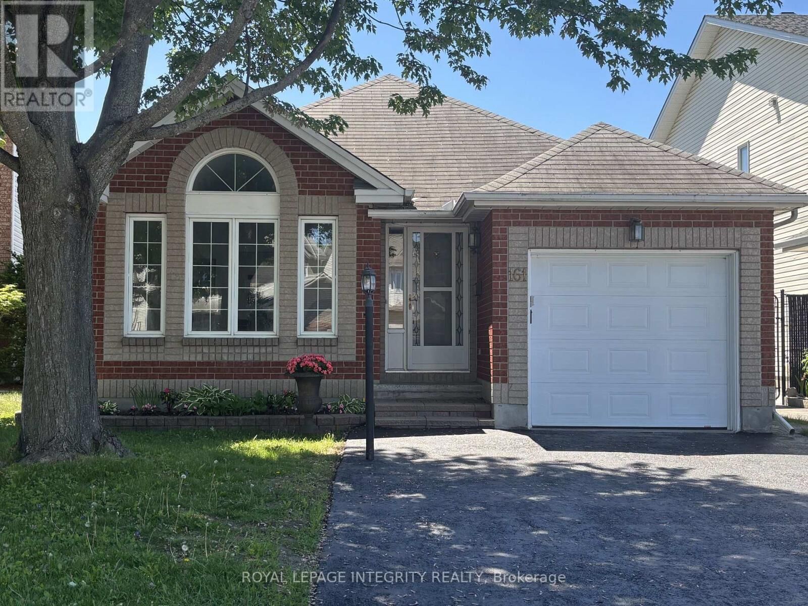 Property Photo:  161 Longshire Circle  ON K2J 4L2 